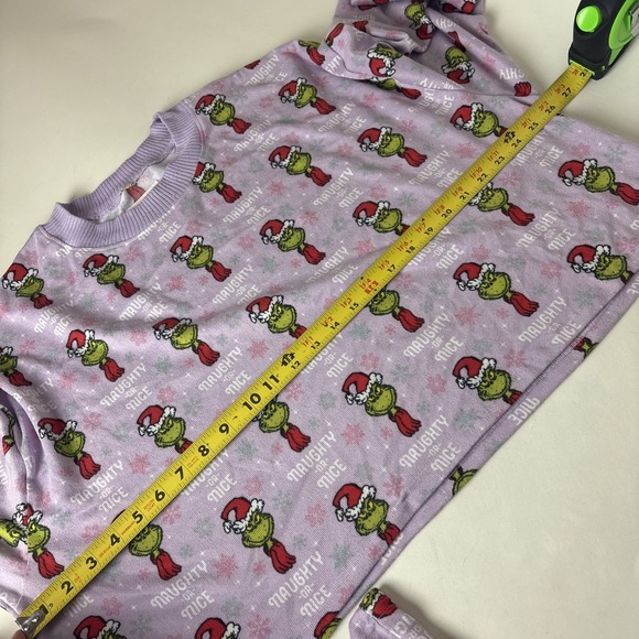 American Eagle Grinch Santa Pajama Set XL Top & Shorts AE Lounge naughty or nice - Picture 7 of 13